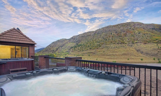 Historic Downtown Durango Condo | Wyndham Durango | 1BR/1BA King Suite w/Balcony