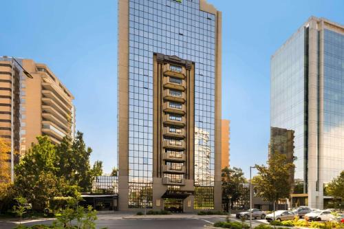 Santiago Hotel | Wyndham Garden Santiago Kennedy