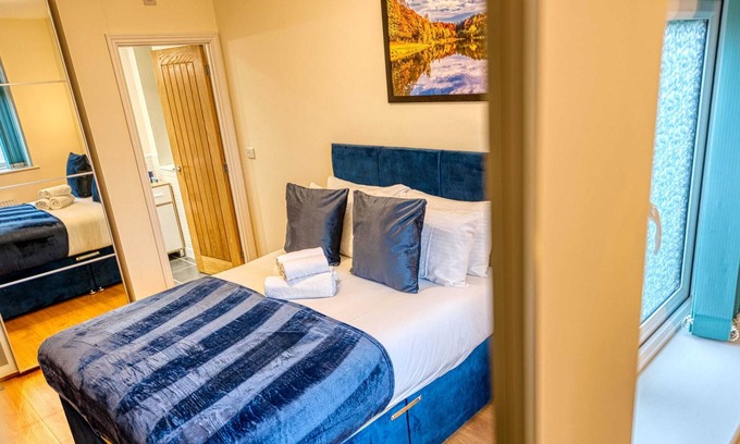 Yardley House | Xclusive Living 3 Bedroom House on Dove close