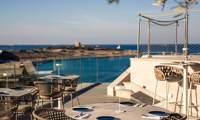 Bahar ic-Caghaq Hotel | XVI Suites