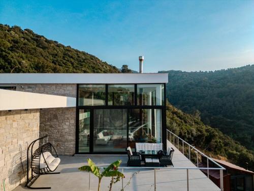 Guzelbahce Villa | Yaka Vadi Bungalov