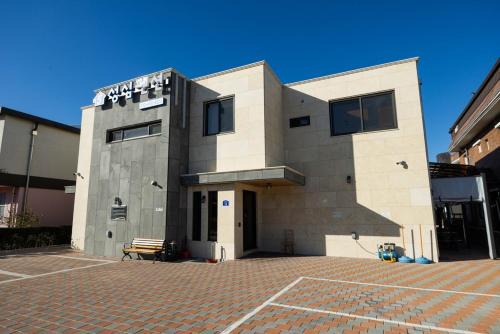 Yangyang House | Yangyang Hajodae Sungsim Pension