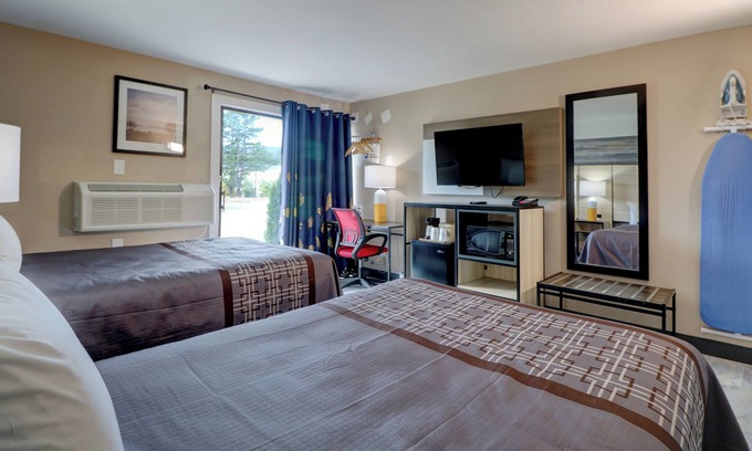 North Conway Hotel | Yankee Clipper Inn, SureStay Collection by Best Western