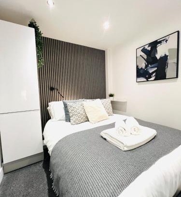 Worcester Apartment | Yastayzzz at Studio 3 Bransford Road