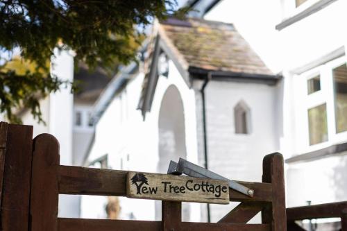 New Forest District House | Yew Tree Cottage