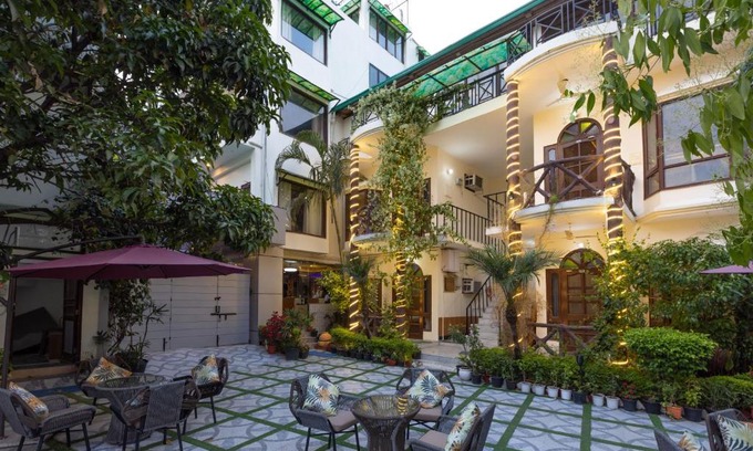 Tapovan Hotel | Yogved Hospitality & Resort