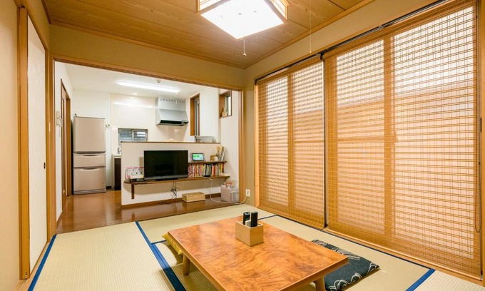Shinjuku Apartment | Yotsuya 110
