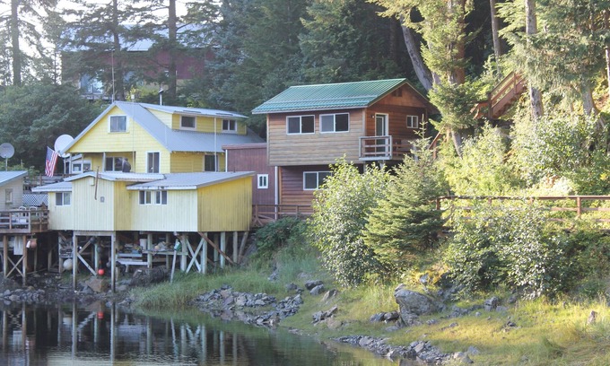 Elfin Cove Cabin | Your Cabin on the Boardwalk