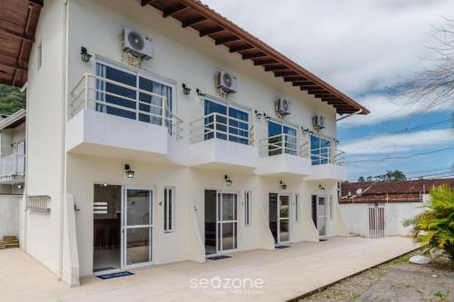 Lazaro Apartment | Your stay 350m from the sea in Ubatuba - FUA