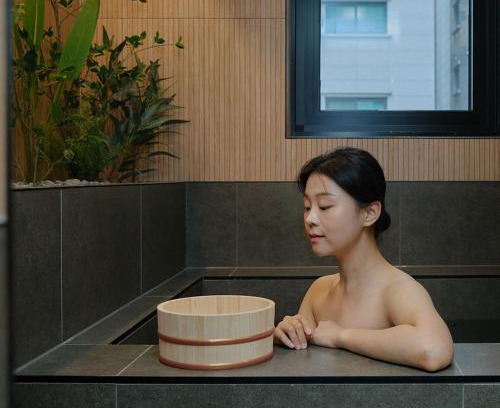 Hwagok-dong Hotel | Yuhyu Ryokan Hotel