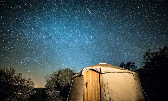 Tremp RV Rental | Yurt in nature, overlooking the Congost de Mont-Rebei