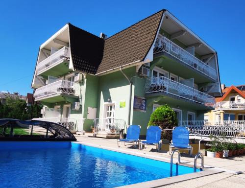 Balatonfured House | Zöld Vendégház