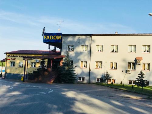 Lomza Hotel | Zajazd Fadom