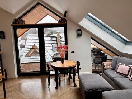 Zakopane Apartment | Zakopane ANTAŁÓWKA RESIDENCE 22- APARTAMENT z widokiem na Tatry
