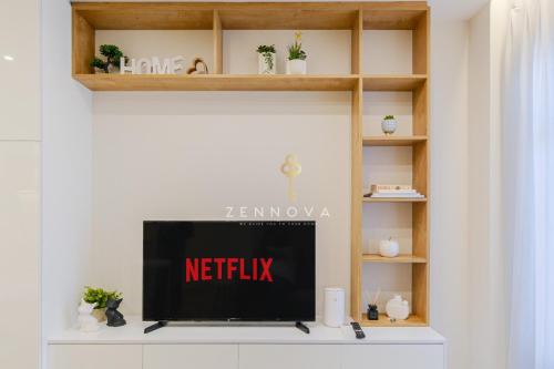 Old Town Apartment | Zennova #72 Tsinari Comfort & Luxury Suite