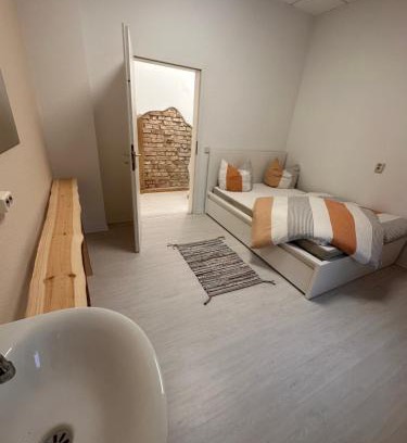 Buckow House | Zentrale Unterkunft am See