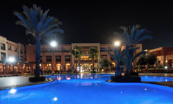 Menara Hotel | Zephyr Hotel Club Resort and Spa