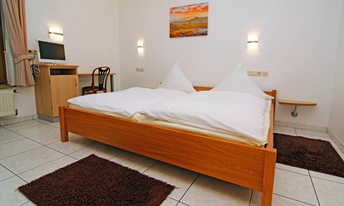 Zewen Hotel | Zewener Hof - Garni