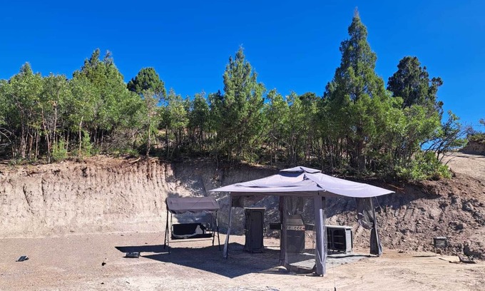 Alton RV Rental | Zion & Bryce Getaway.nView, Grill, Water & P. Potty