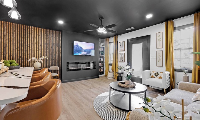 Memphis House | Zoë’s Hideout