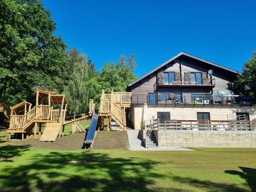 Waulsort House | Zonga Chalet Catan