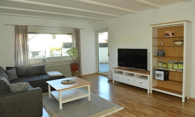 Annweiler am Trifels Apartment | Zur angenehmen Gegend