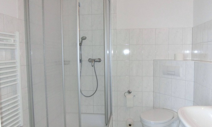 Lutten Klein Cottage | Zweibettzimmer Standard - Gästehaus Rostock