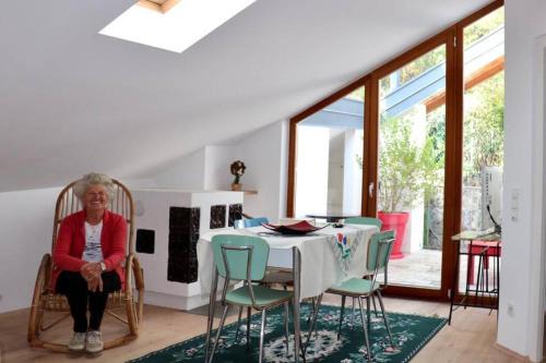 Albions Apartment | Zweizimmer-Wohnung mit Schlossblick