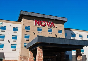 Chateau Nova Yellowhead