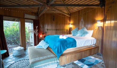 Romantic Cabin, 1 King Bed, Garden View