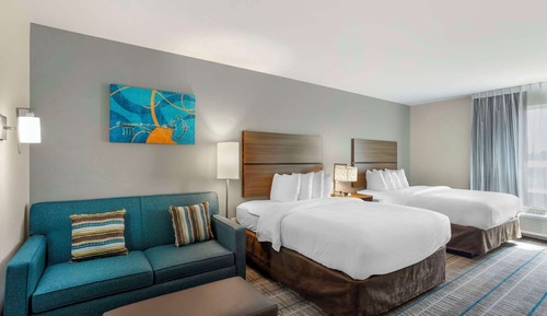 Suite, 2 Queen Beds, Non Smoking