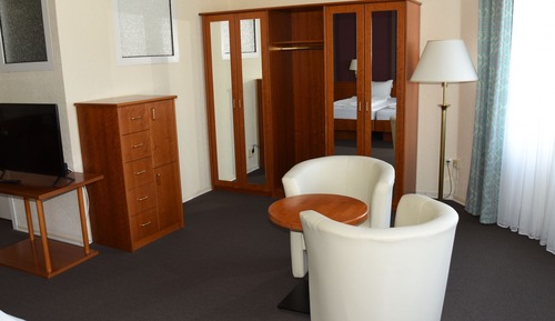 Comfort Double Room, Private Bathroom, River View