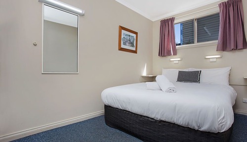 Superior Suite, Multiple Bedrooms, Non Smoking, Kitchen (Superior 3 bedroom cabin)