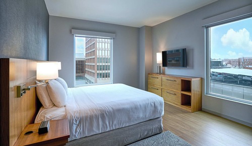Room, 1 King Bed with Sofa bed (Specialty, Island View)