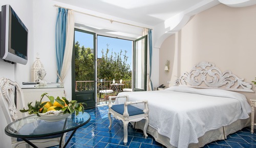 Deluxe Double Room, 1 Double or 2 Twin Beds, Balcony, Garden View