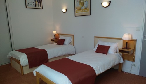 Standard Twin Room, 2 Twin Beds, Non Smoking, Park View