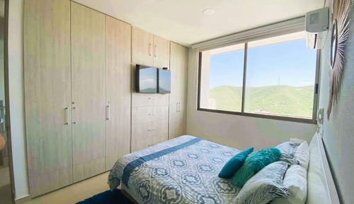 Panoramic Apartment, 3 Bedrooms, Terrace, Sea View