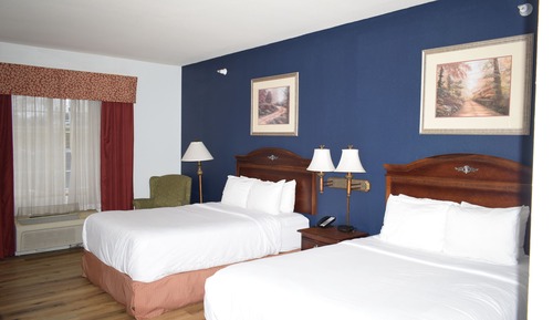 Studio, 2 Queen Beds, Accessible, Non Smoking (Tub with Grab Bars)