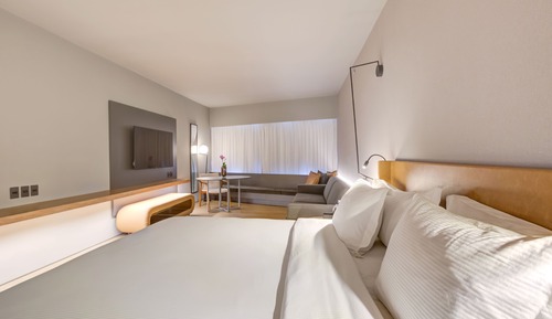 Deluxe Room, 1 King Bed