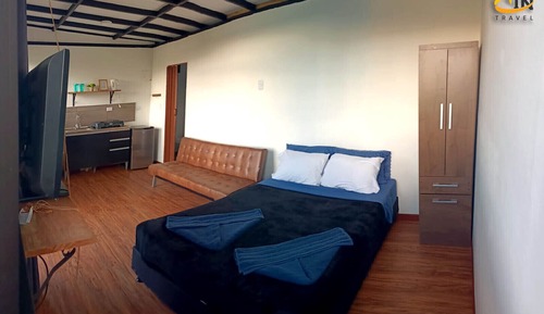 Junior Cabin, Lagoon View