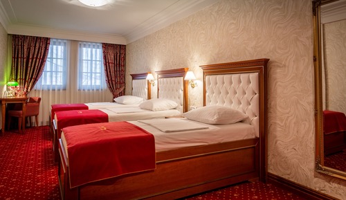 Deluxe Triple Room