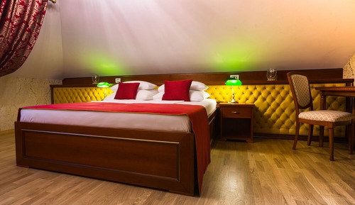 Presidential Studio Suite