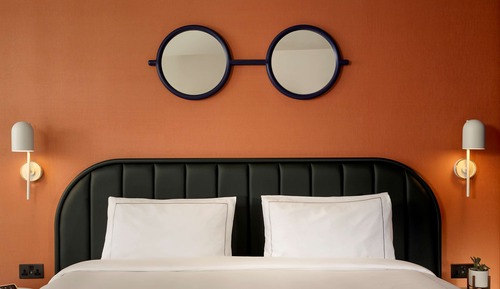 Room, 1 King Bed (Art)