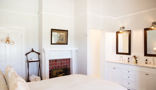 Homestead: Uncle Jim's Room