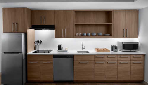 Studio, 2 Queen Beds (Mobility/Hearing Access, Roll-In Shwr)