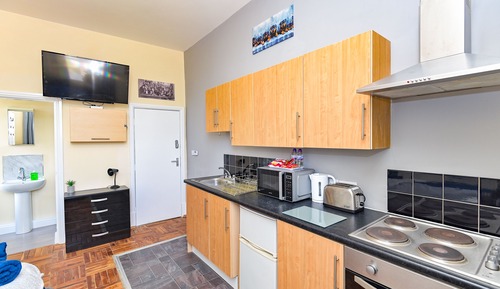 Apartment, Private Bathroom (Apartment 6)