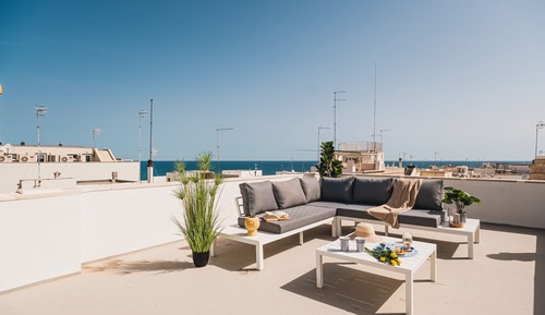 Panoramic Apartment, 2 Bedrooms, Terrace, Partial Sea View