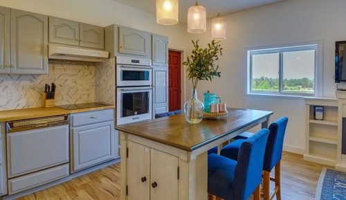 Apartment (1 Bedroom)