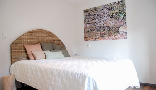 Standard Apartment, 1 King Bed, Balcony