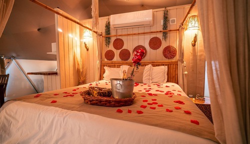 Esphera Onix com Jacuzzi Externa